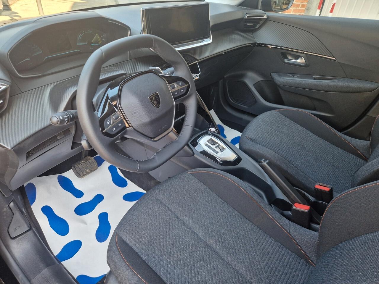 Peugeot 208 Hybrid 100 e-DCS6 Style