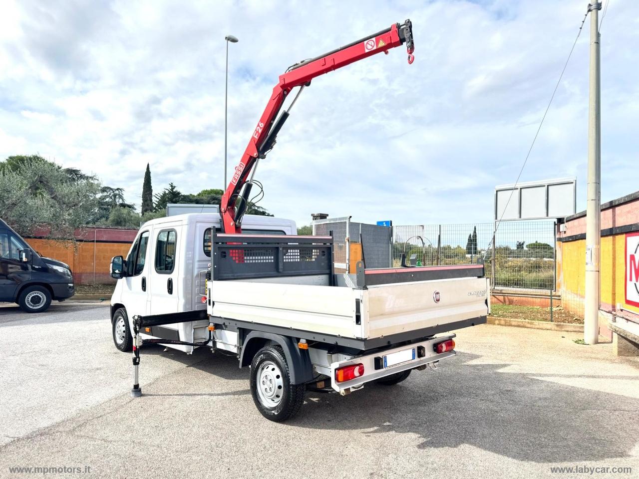 DUCATO D.CAB. + GRU 2.3 MJ 140CV 7 POSTI