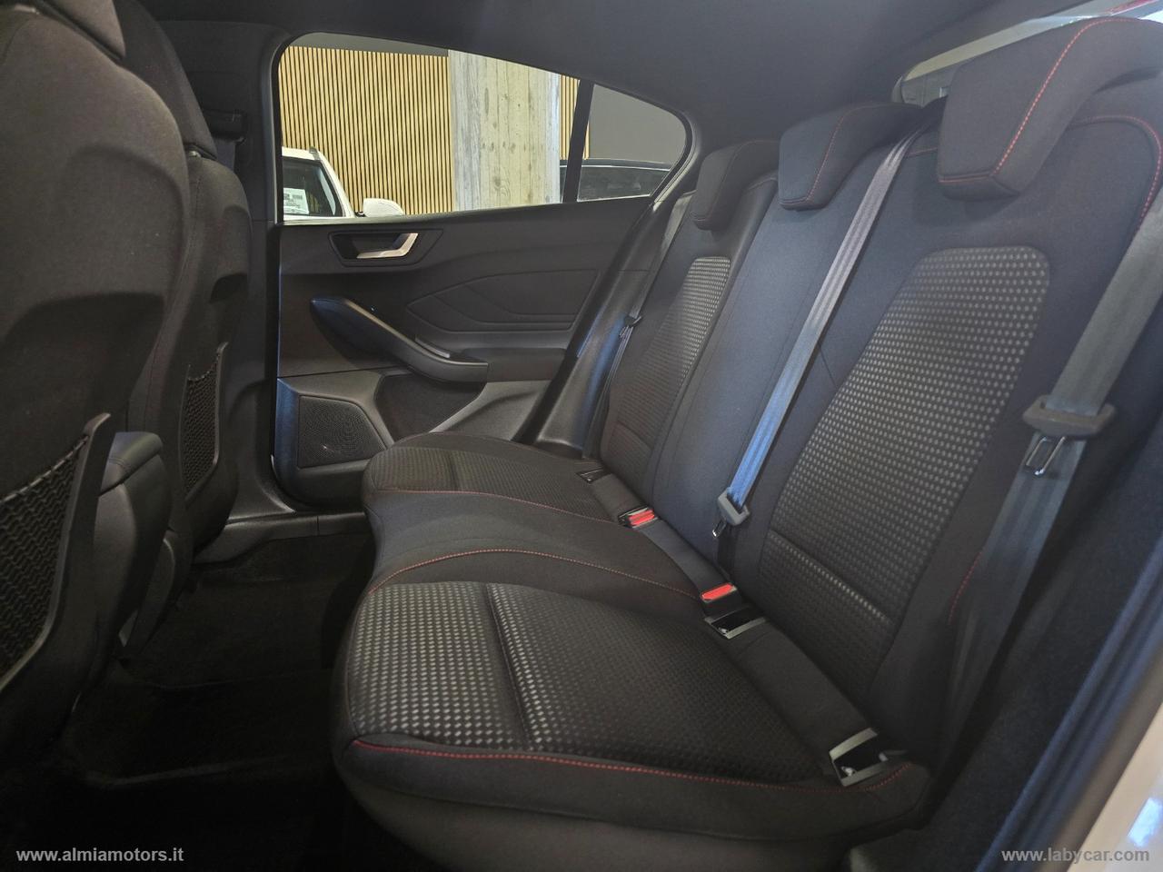 FORD Focus 1.0 EcoBoost Hybrid 125CV 5p.ST L.