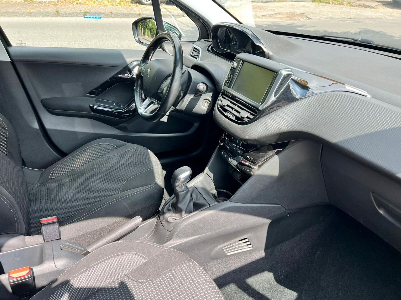 Peugeot 208 BlueHDi 75 5 porte Allure