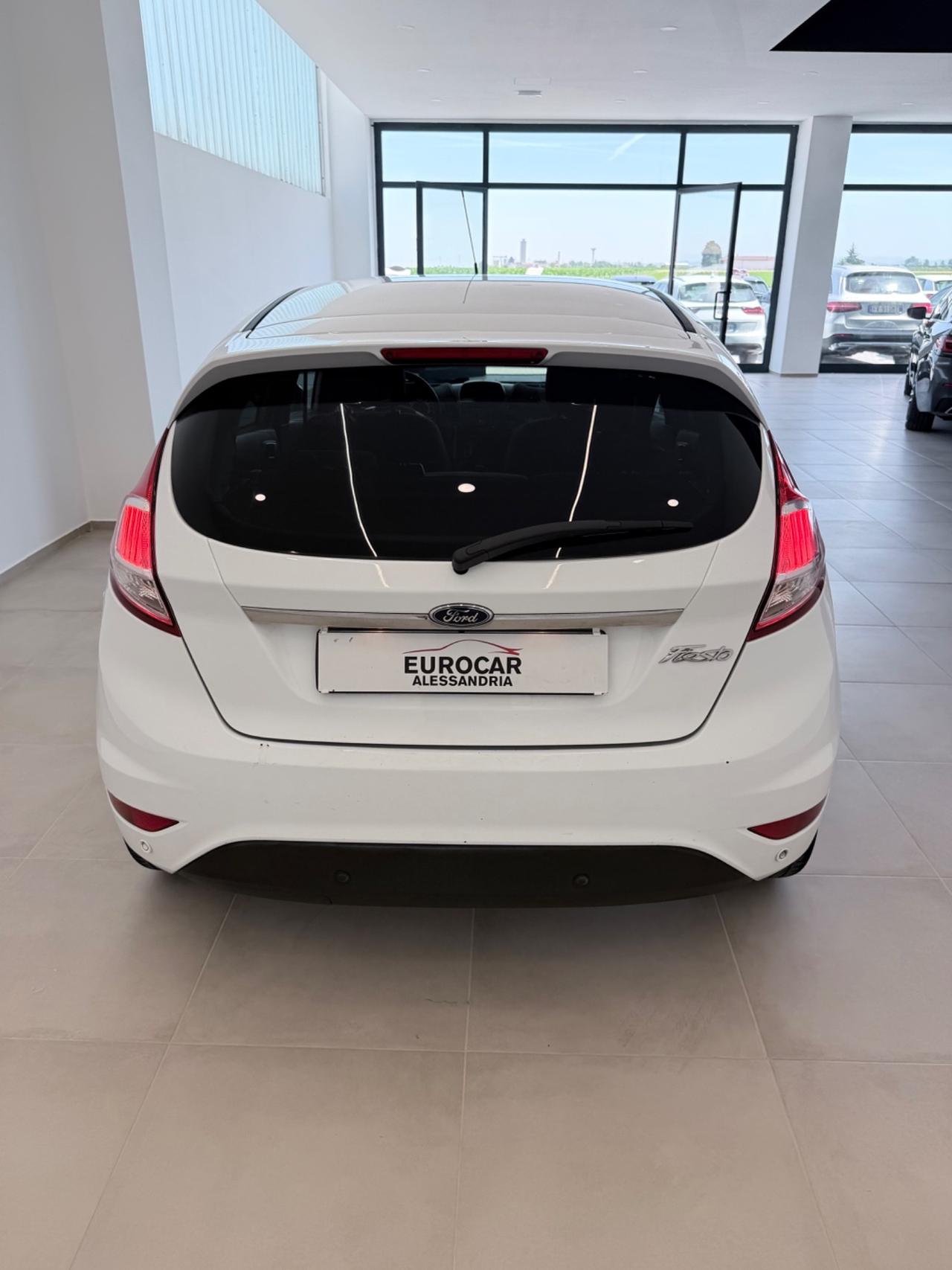 Ford Fiesta 1.5 TDCi 75CV 5 porte Business
