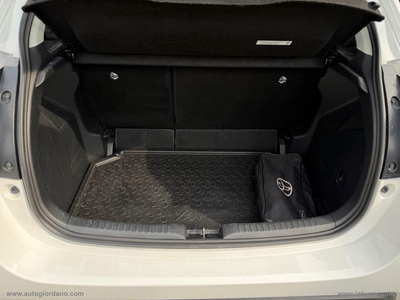 TOYOTA Yaris 1.0 5p. Active