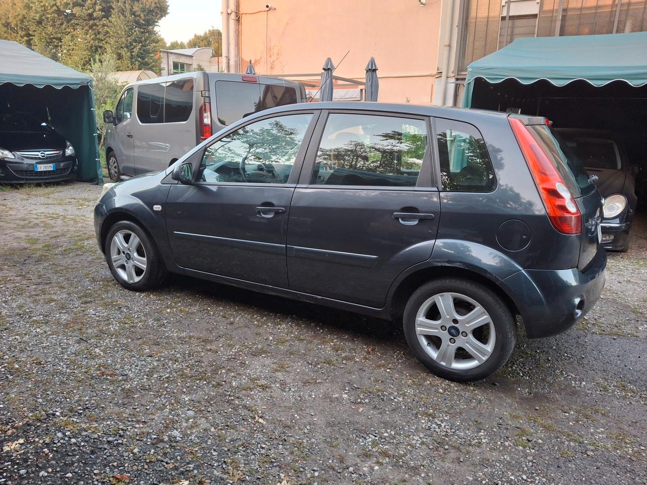 Ford Fiesta MECCANICA OTTIMA OK NEOPATENTATI!