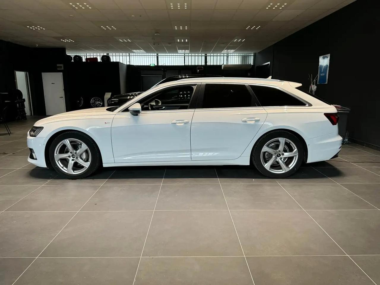 Audi A6 Avant 40 2.0 TDI quattro S-tronic S-Line iva *Prezzo promo*