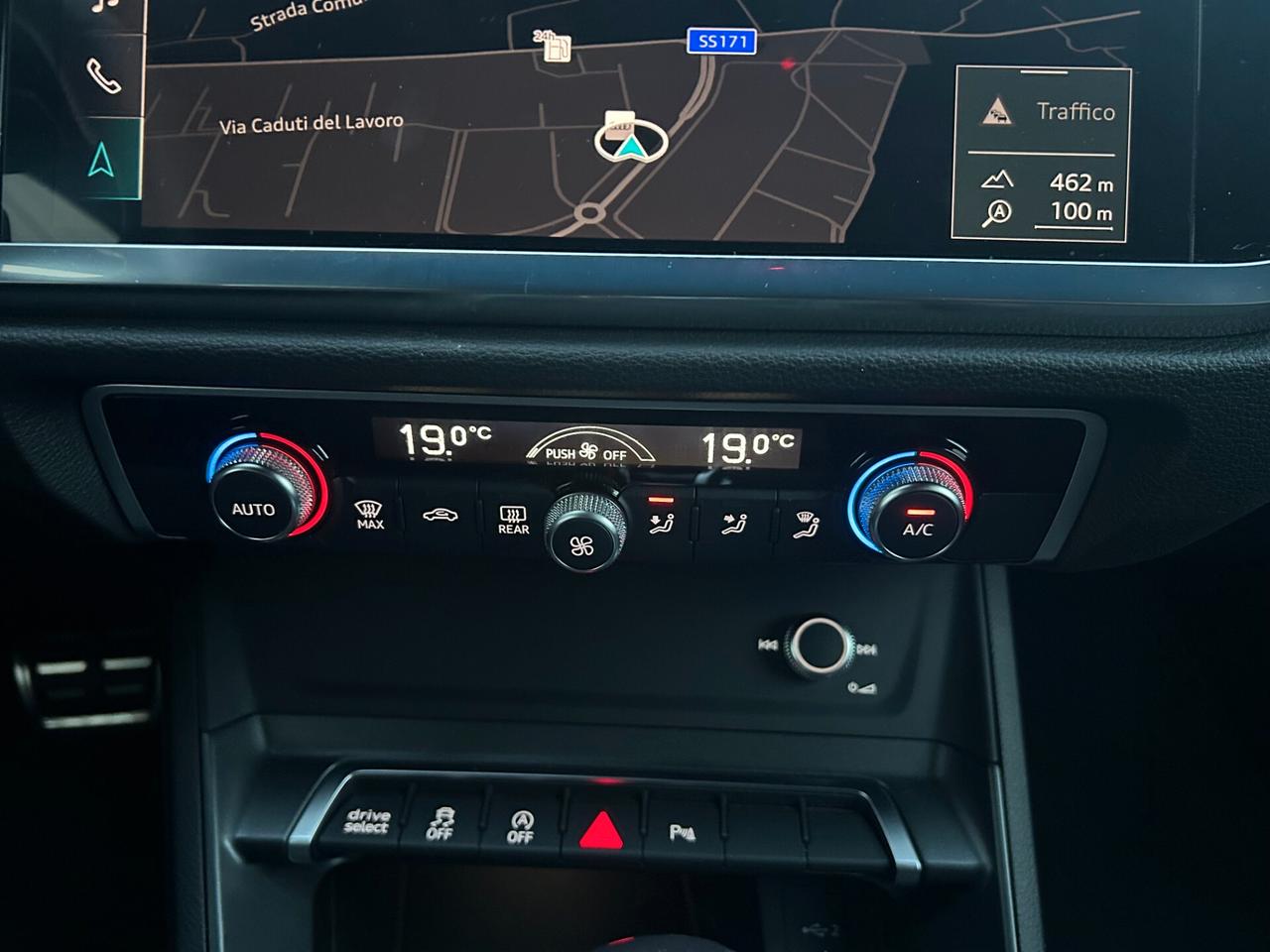 Audi Q3 35 TDI S line edition