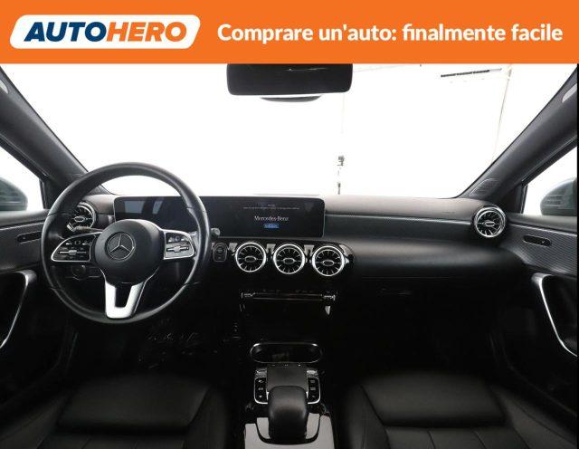 MERCEDES-BENZ A 180 d Automatic Sport