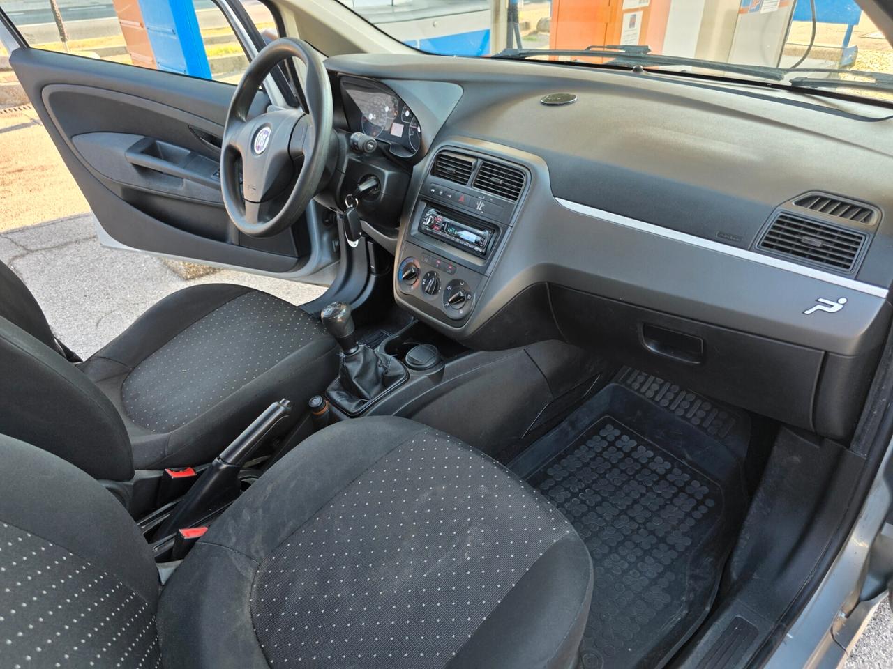 Fiat Grande Punto 1.3 MJT 75 CV 5 porte con 229.000km Neopatentati ok