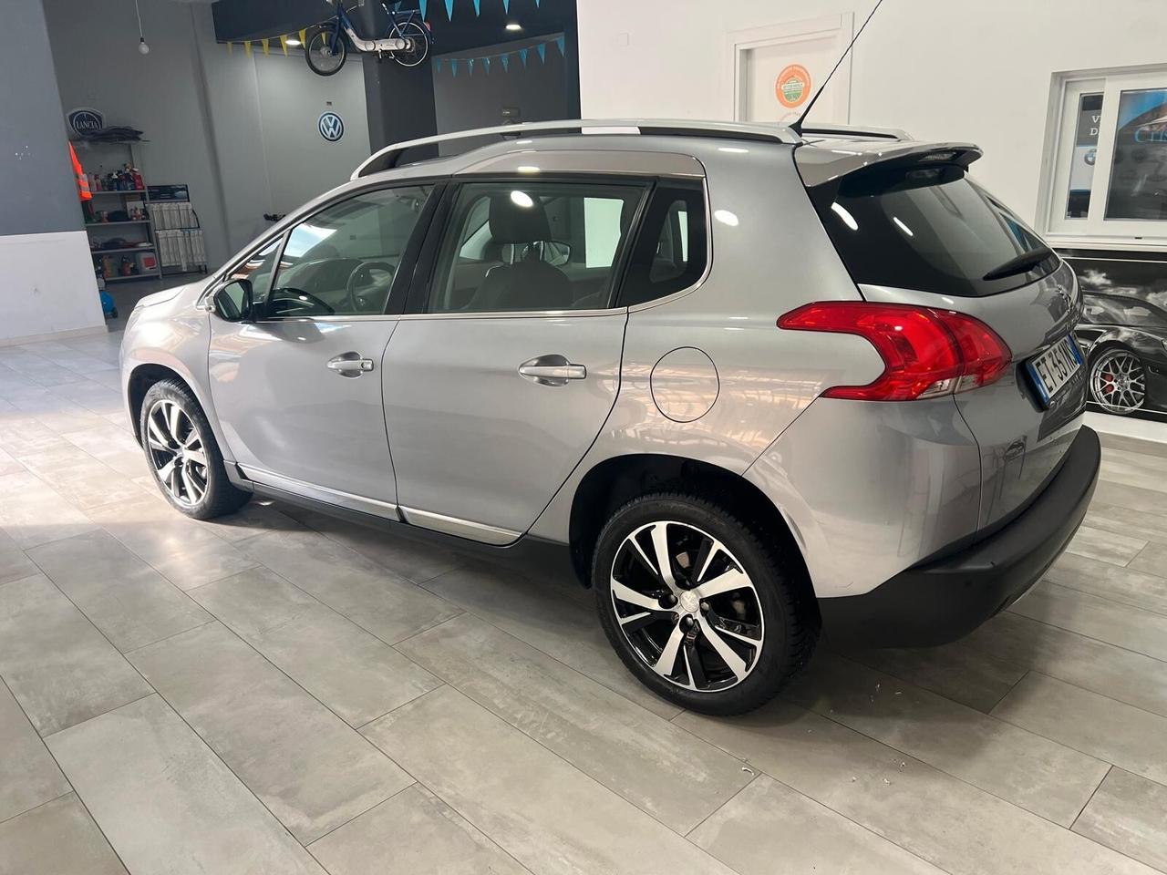 Peugeot 2008 1.6 e-HDi 115 CV Stop&Start Allure