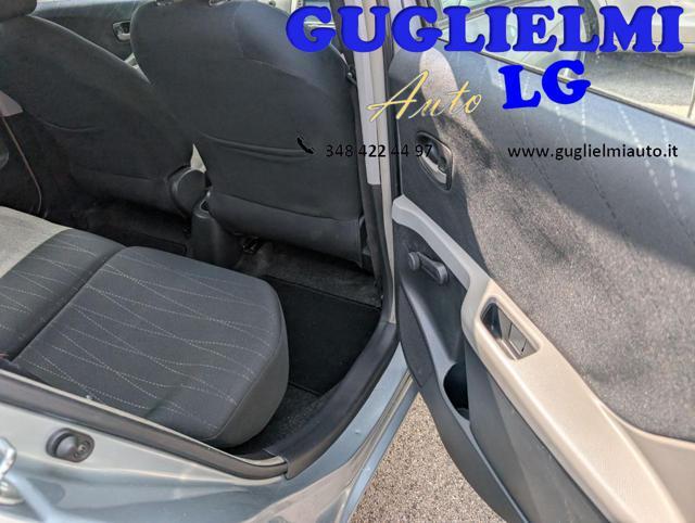 TOYOTA Yaris 1.3 5 porte Sol Bluetooth