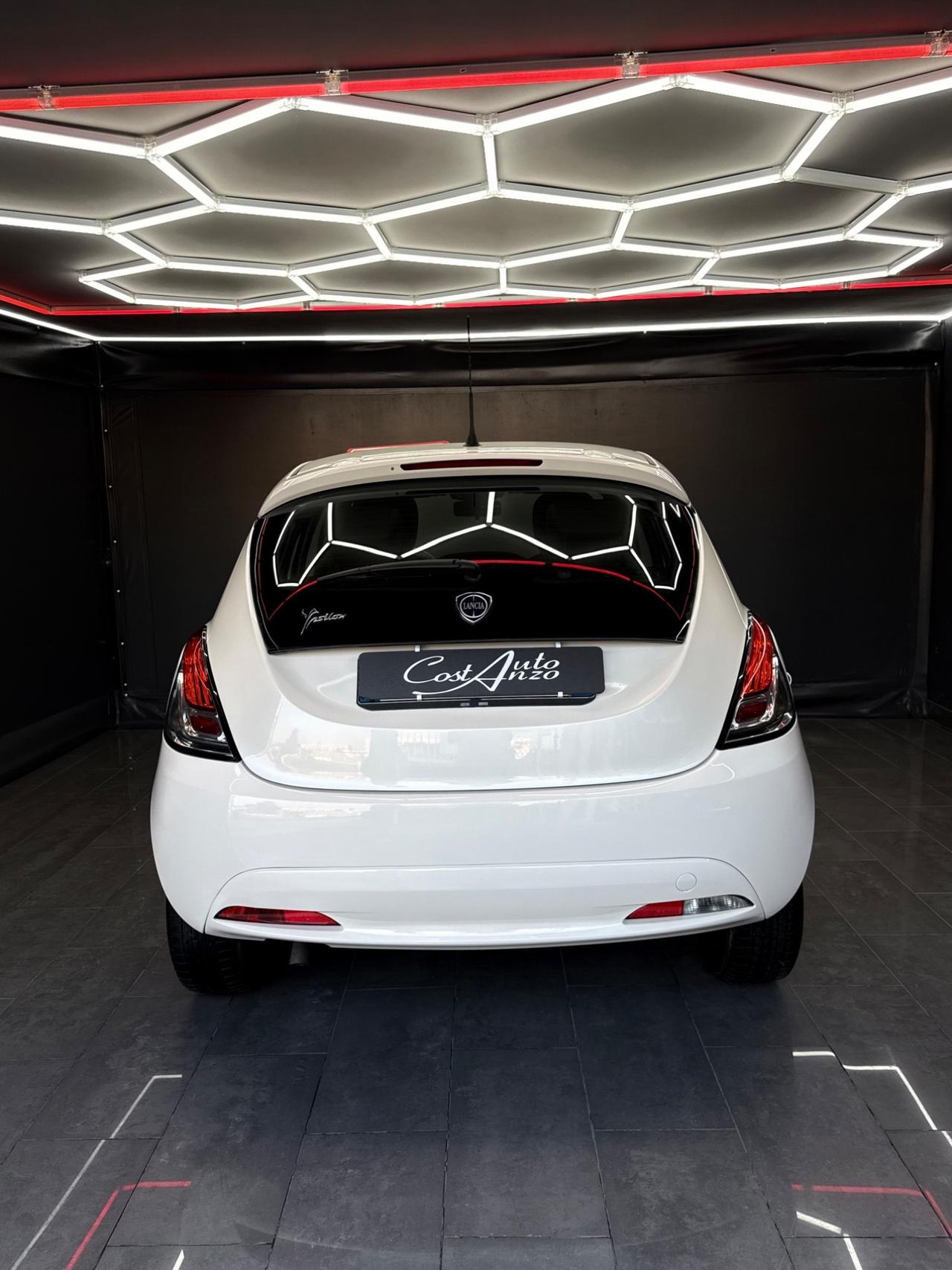 Lancia Ypsilon 1.2 Benzina Gold 44000 KM
