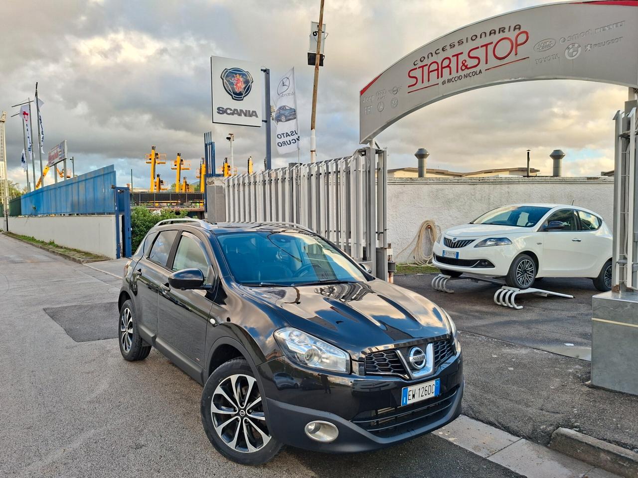 Nissan Qashqai 1.5 dCi DPF 360