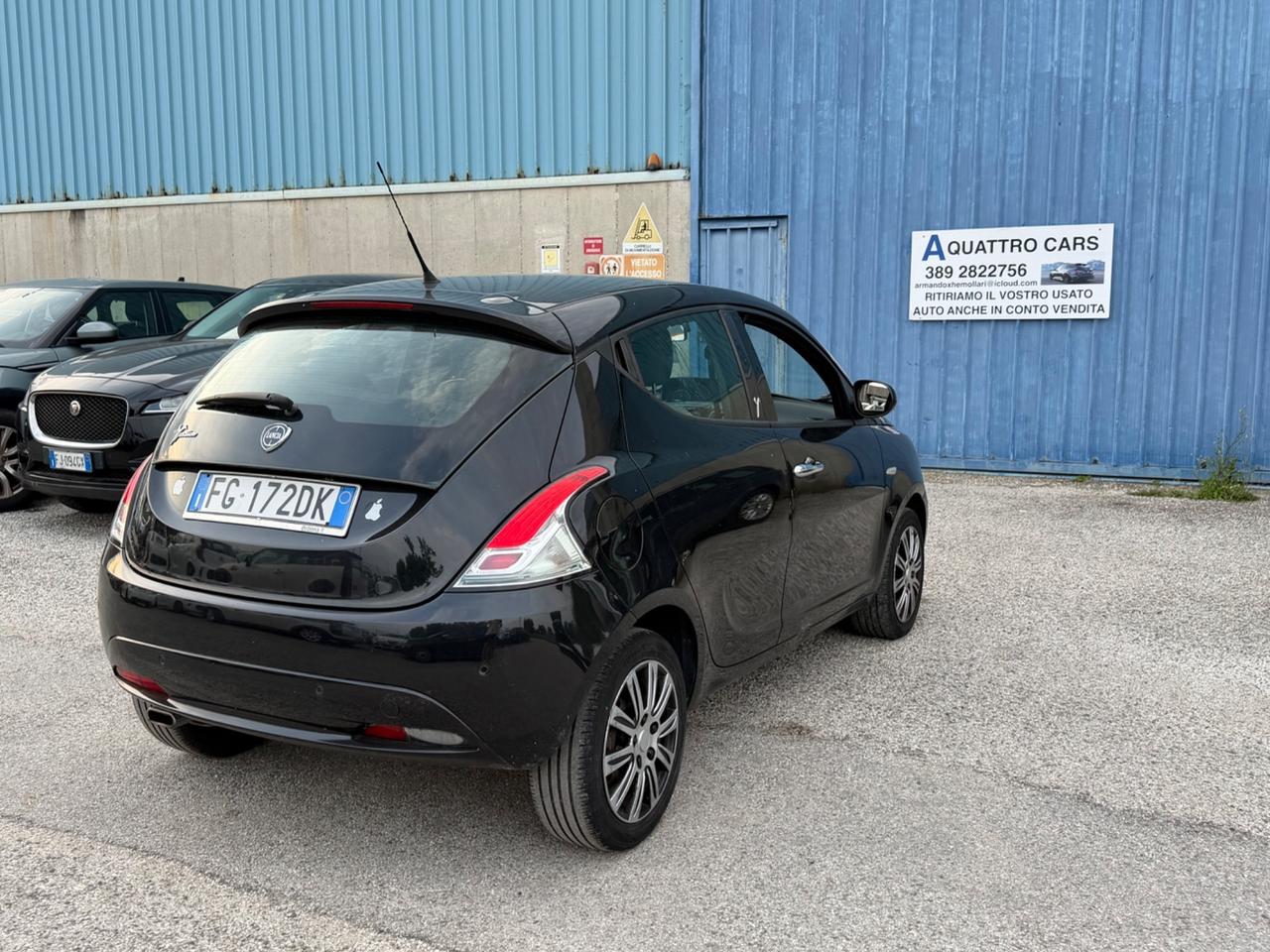 Lancia Ypsilon 1.2 69 CV 5 porte Mya