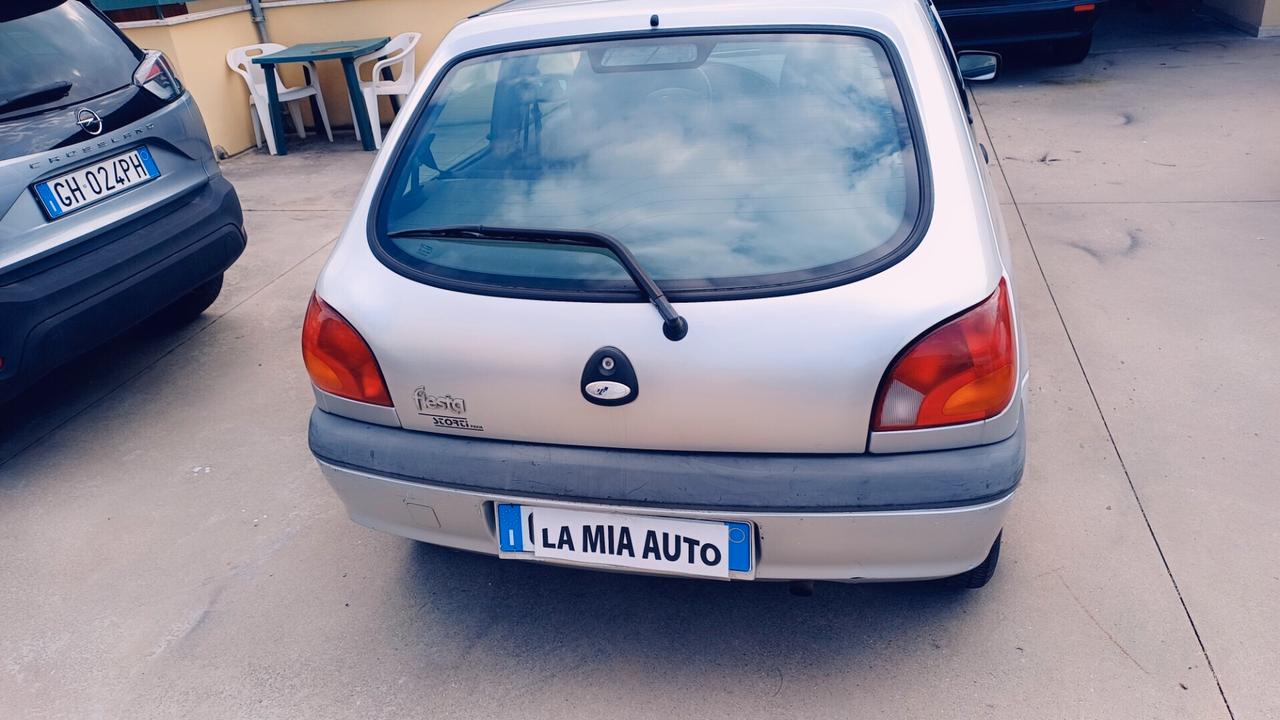 Ford Fiesta 1.1 5 porte