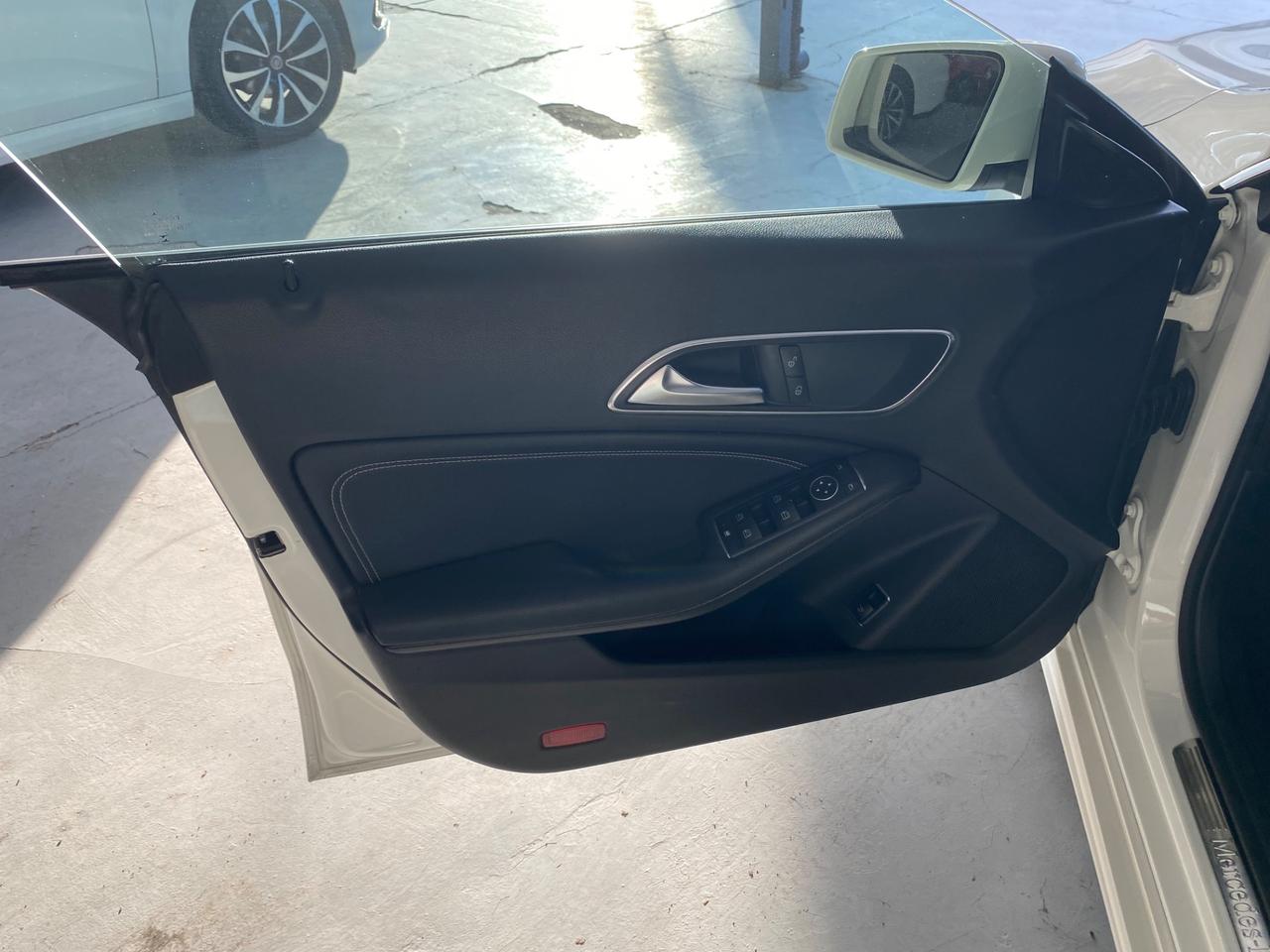 Mercedes-benz CLA 180 d Business
