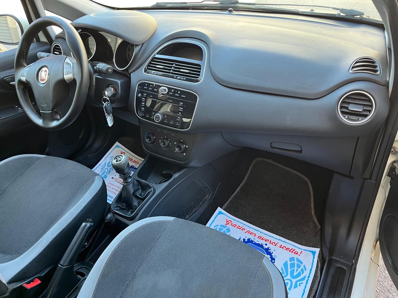FIAT PUNTO ULTIMO MODELLO A METANO A.F.F.A.R.E