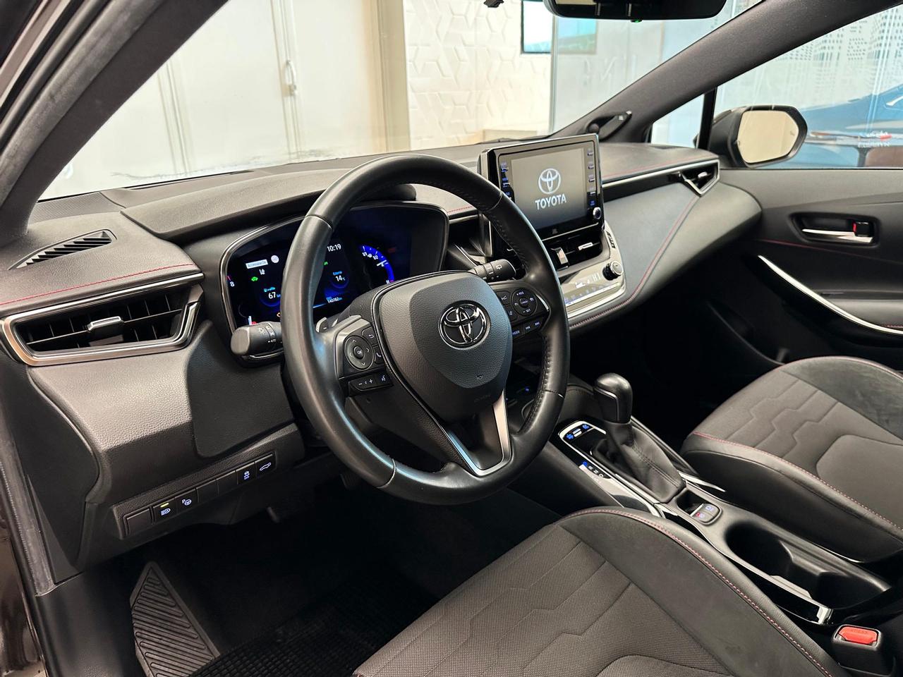 Toyota Corolla Touring Sports 2.0h Lounge cvt