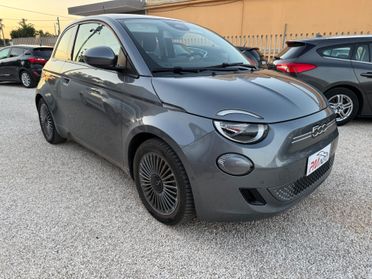 Fiat 500 500e Berlina 42 kWh Passion