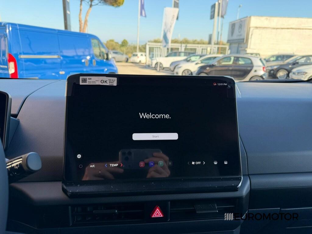 Kia PV5 Passenger 71,2kWh Earth