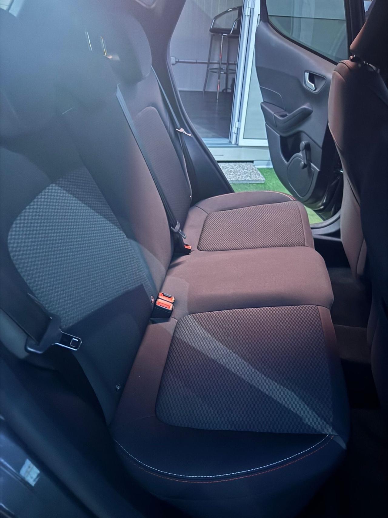 Ford Fiesta 1.5 TDCi 120 CV ST-Line nuova garanzia