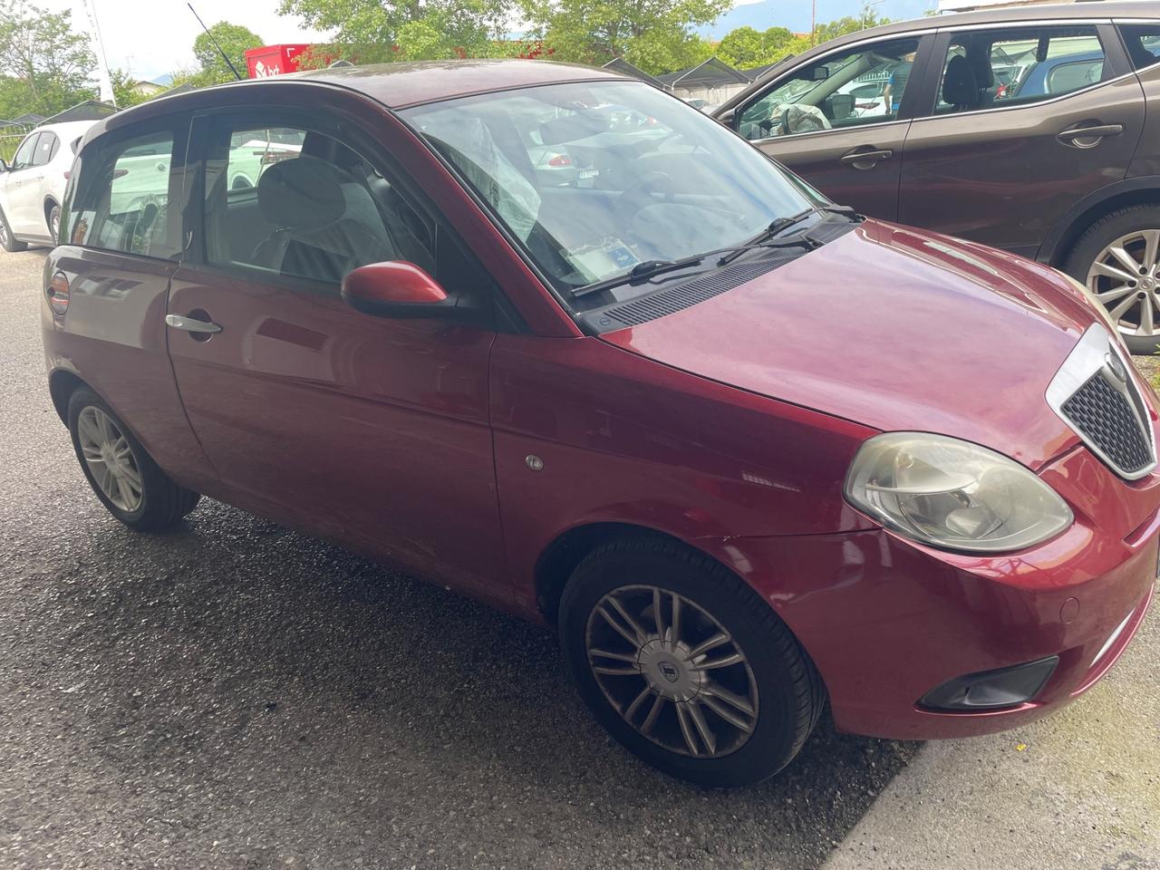 Lancia Ypsilon 1.2 Argento