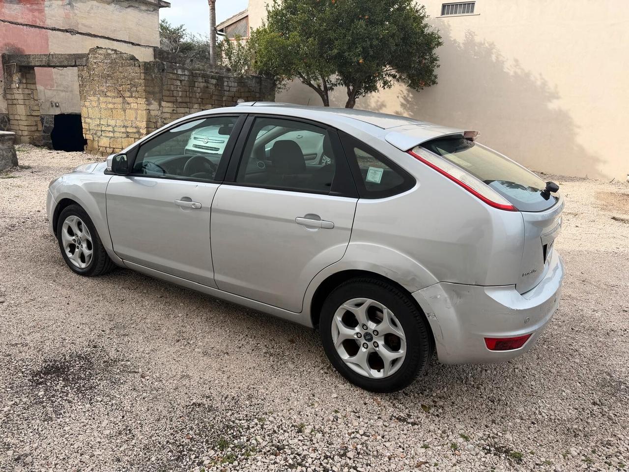 Ford Focus 1.6 TDCi (110CV) 5p. Tit. DPF-02/2010