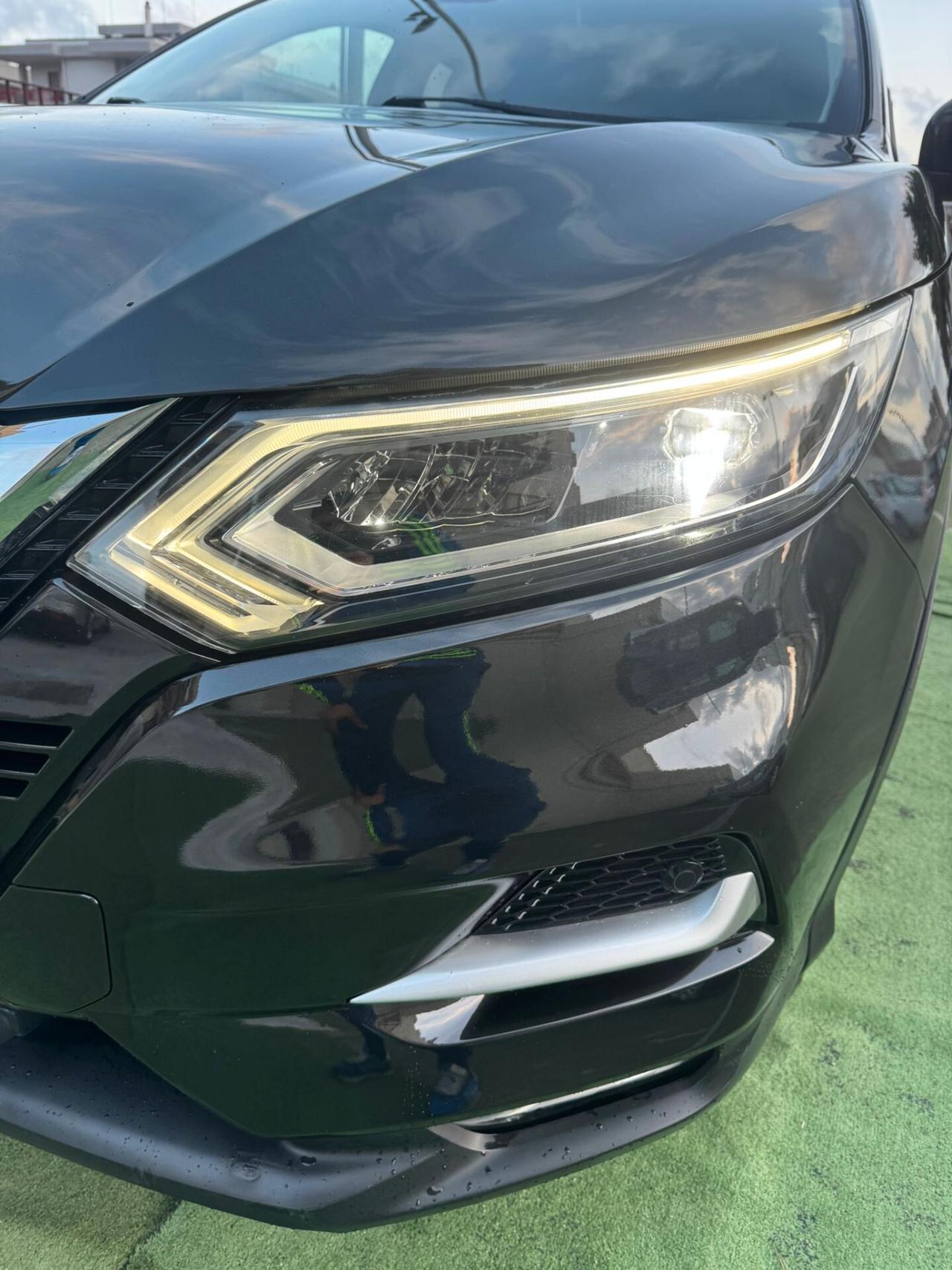 Nissan Qashqai 1.6 DIG-T Tekna 96 kw x tronic