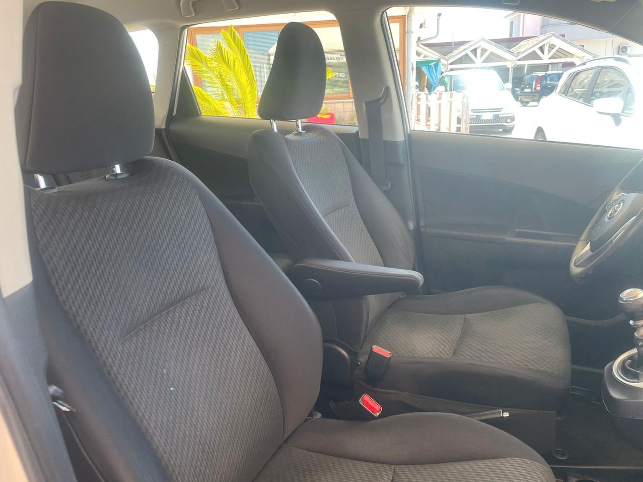 Toyota Verso-S 1.4D MT Active