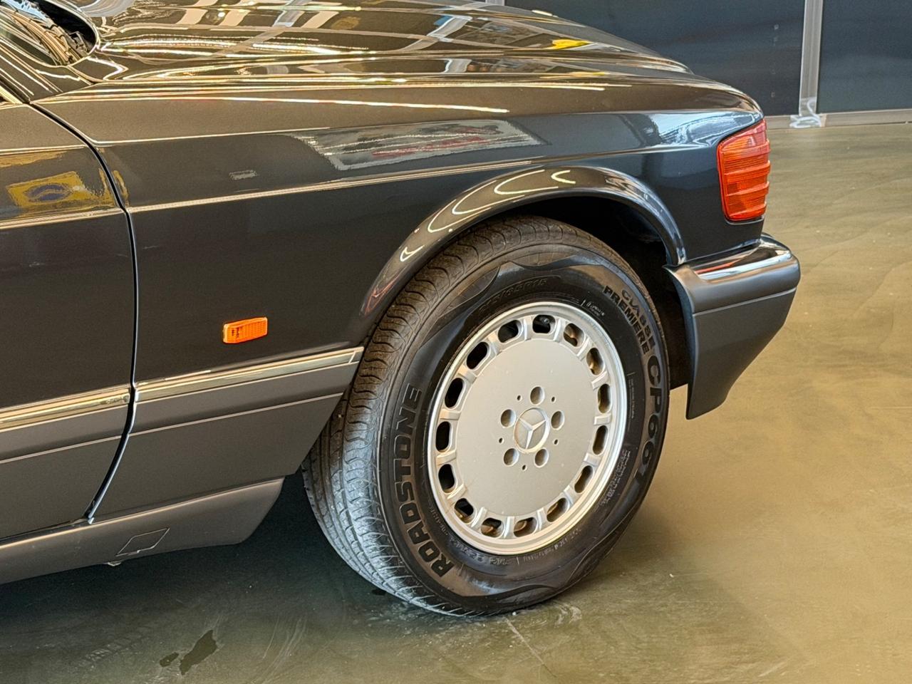 Mercedes-benz 560 MERCEDES SEC