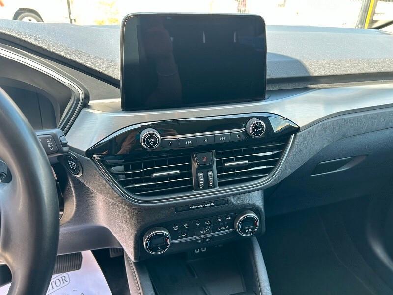 Ford Kuga 2.5 Full Hybrid 190 CV CVT 2WD Titanium Business