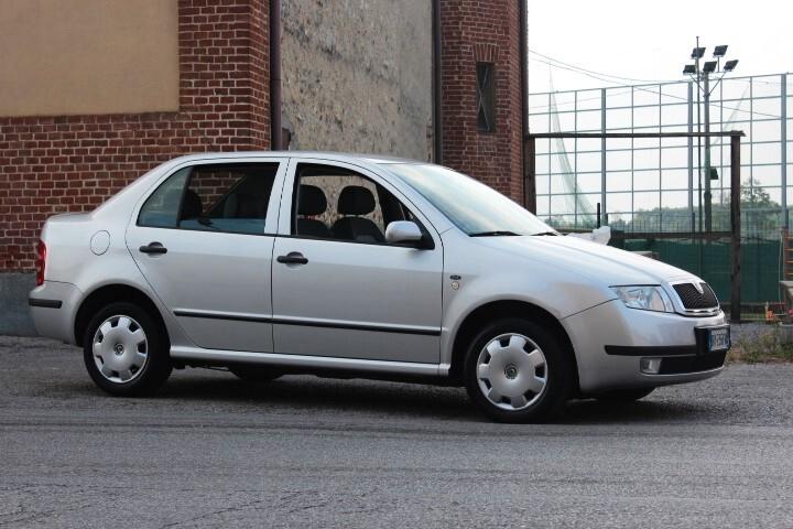 Skoda Fabia 1.4 16V/75 CV cat 4 porte Comfort SPLENDIDA PENSIONATO DEL 1940 CLIMATIZZATA