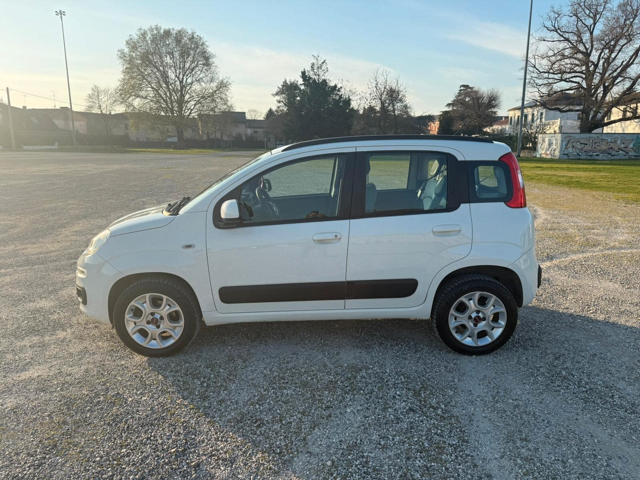 Fiat Panda 0.9 TwinAir Turbo Natural Power Lounge