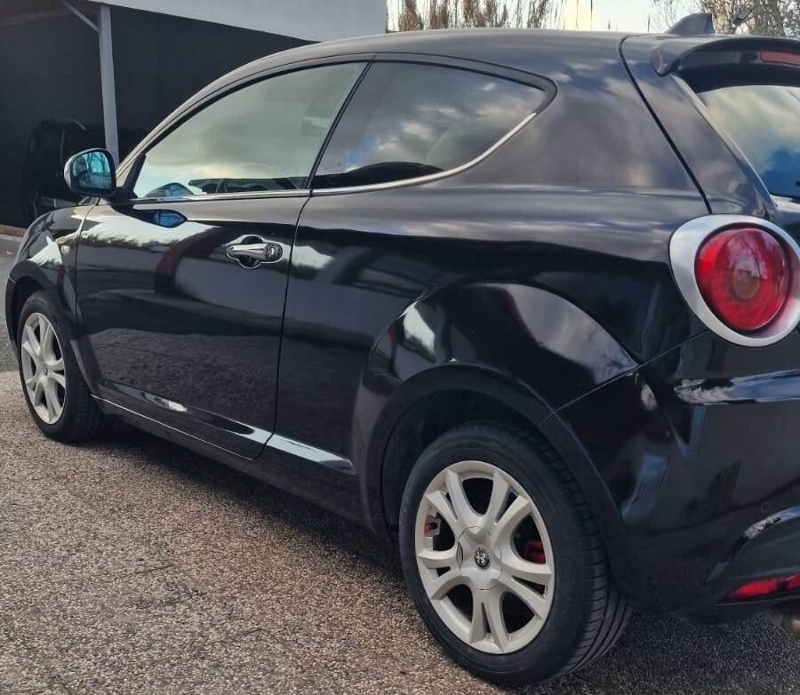 Alfa Romeo MiTo 1.3 JTDm-2 95 CV S&S Distinctive Sport Pack
