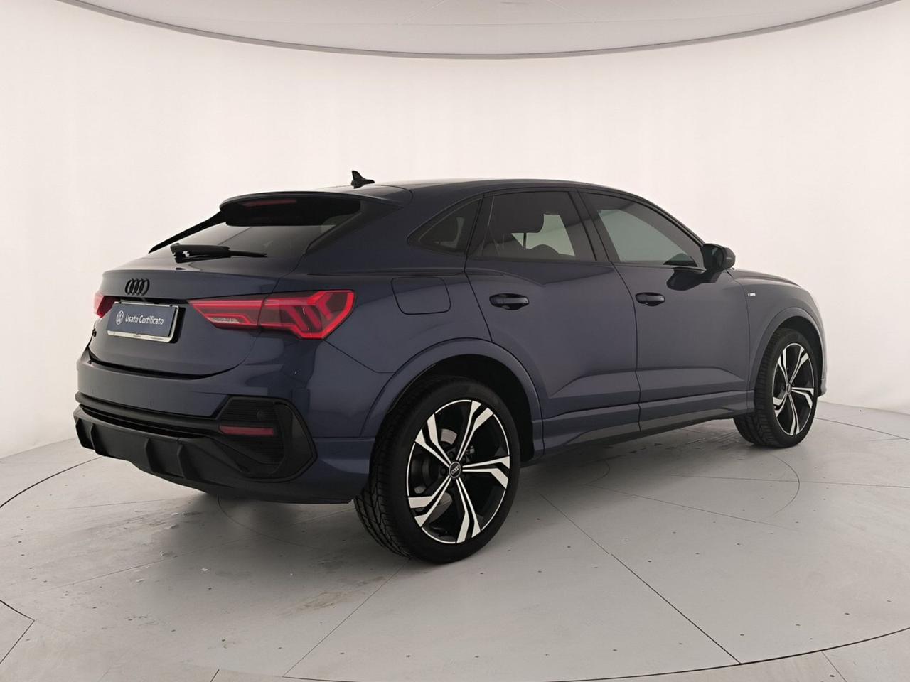 Audi Q3 sportback 35 2.0 tdi s line edition s-tronic