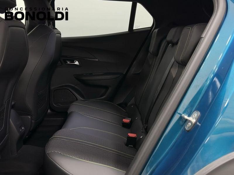 Peugeot 2008 Hybrid 136 e-DCS6 GT auto