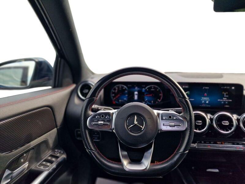 Mercedes-Benz GLA GLA 200 d Premium 4matic AMG-Line IVA ESPOSTA