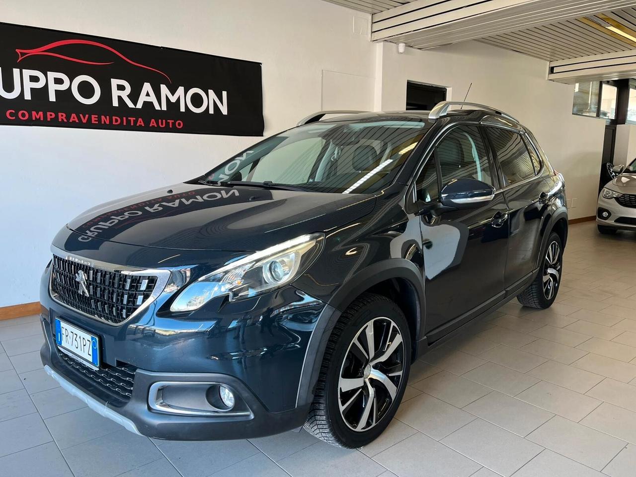 Peugeot 2008 BlueHDi 100 S&S Black Matt