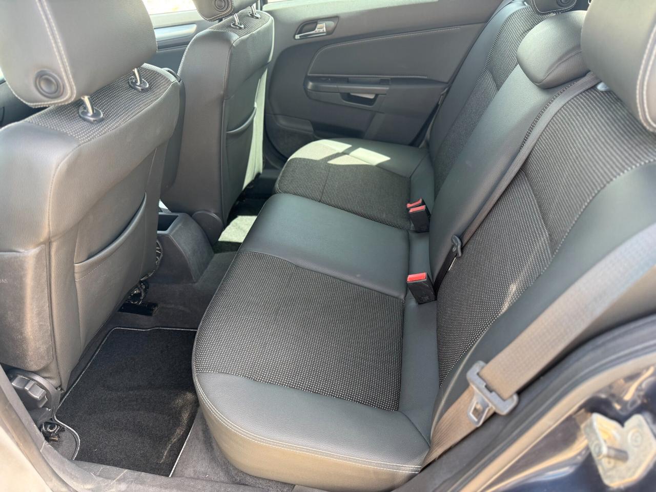 Opel Astra 1.9 CDTI 120CV Station Wagon AUT. Cosmo