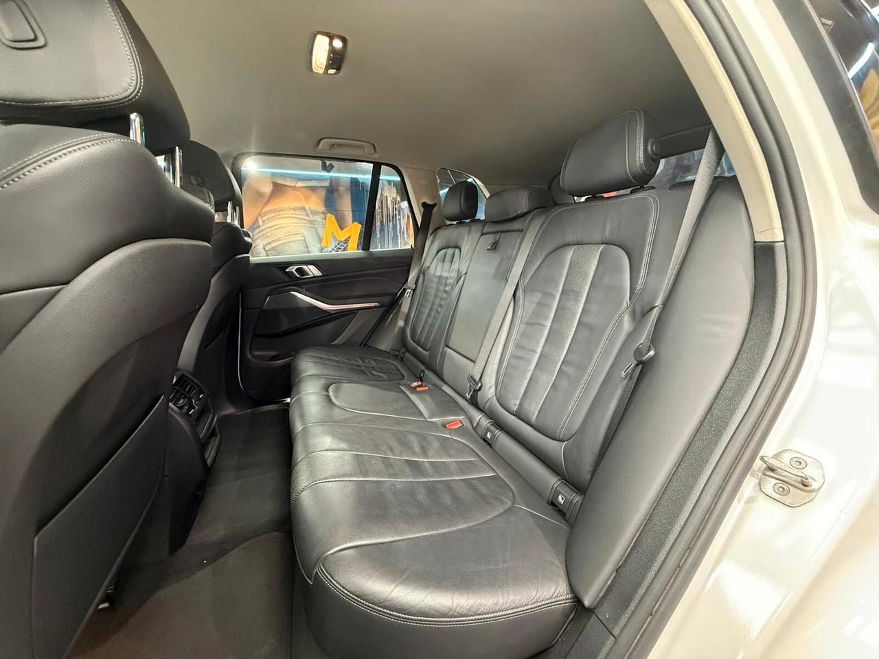 Bmw X5 xDrive30D X-Line (630)