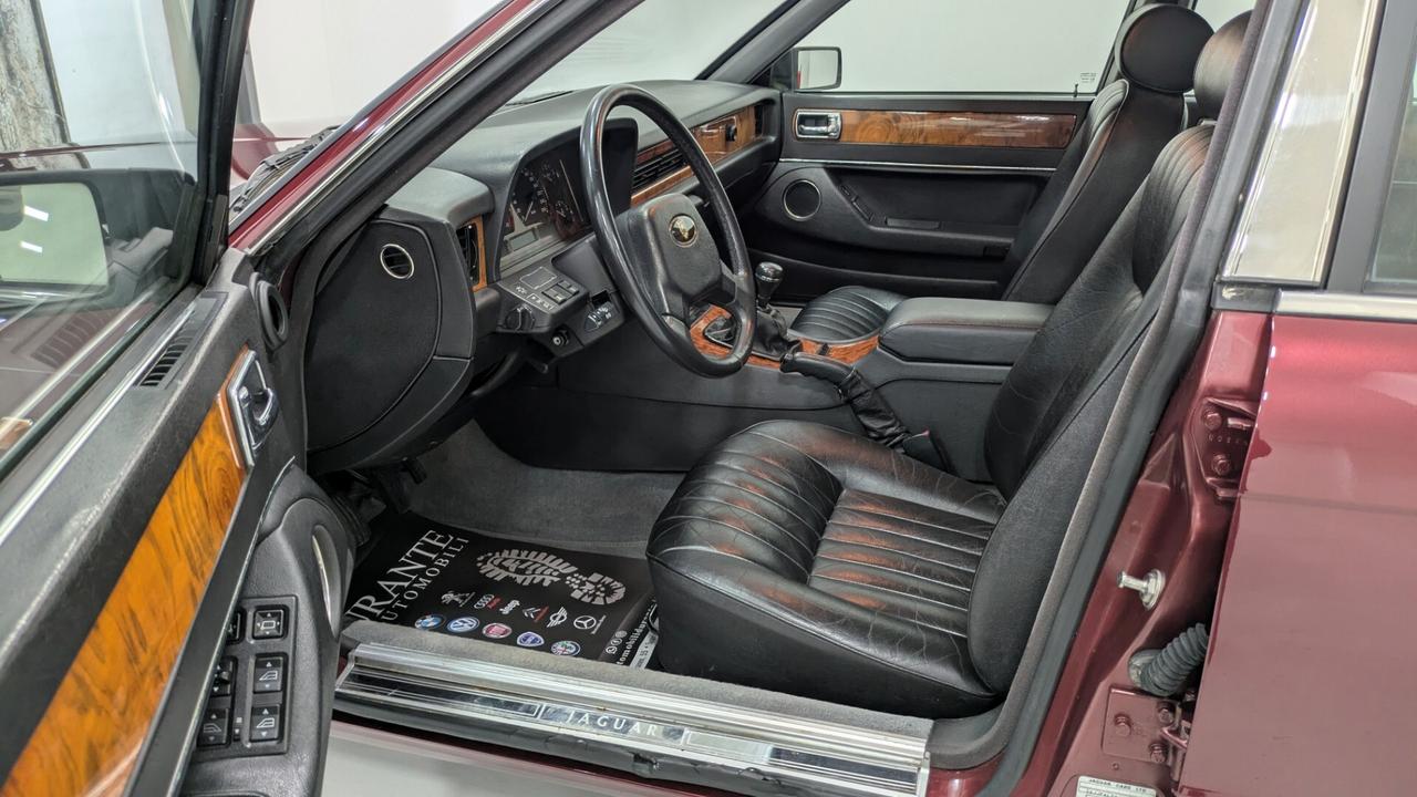 JAGUAR XJ6 3.2 V6 STORICA SOLO 115.000KM 1992