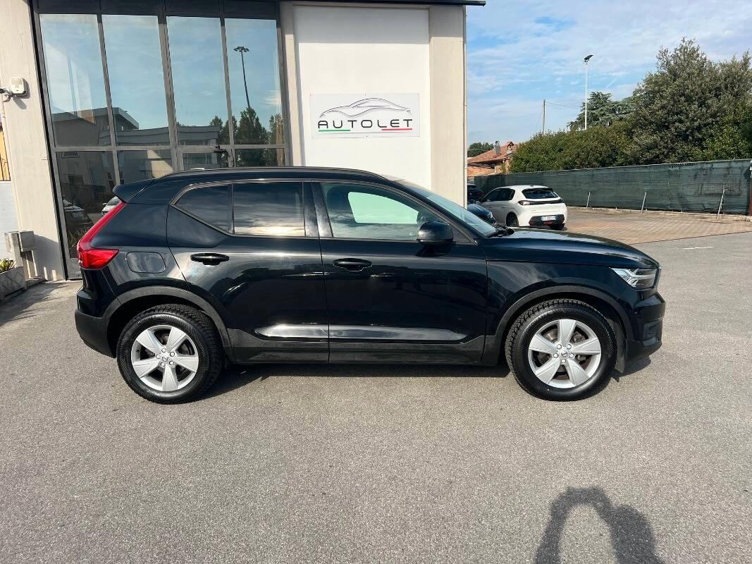 Volvo XC40 2.0 d3 Momentum auto my21
