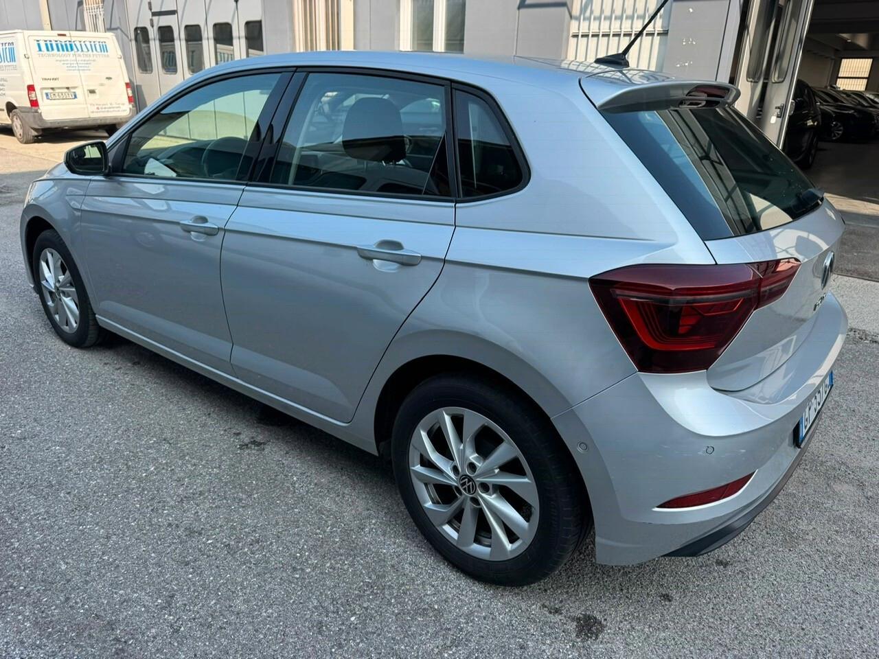 Volkswagen Polo 1.0 TSI DSG Style*EURO6*NEOPATENTATI