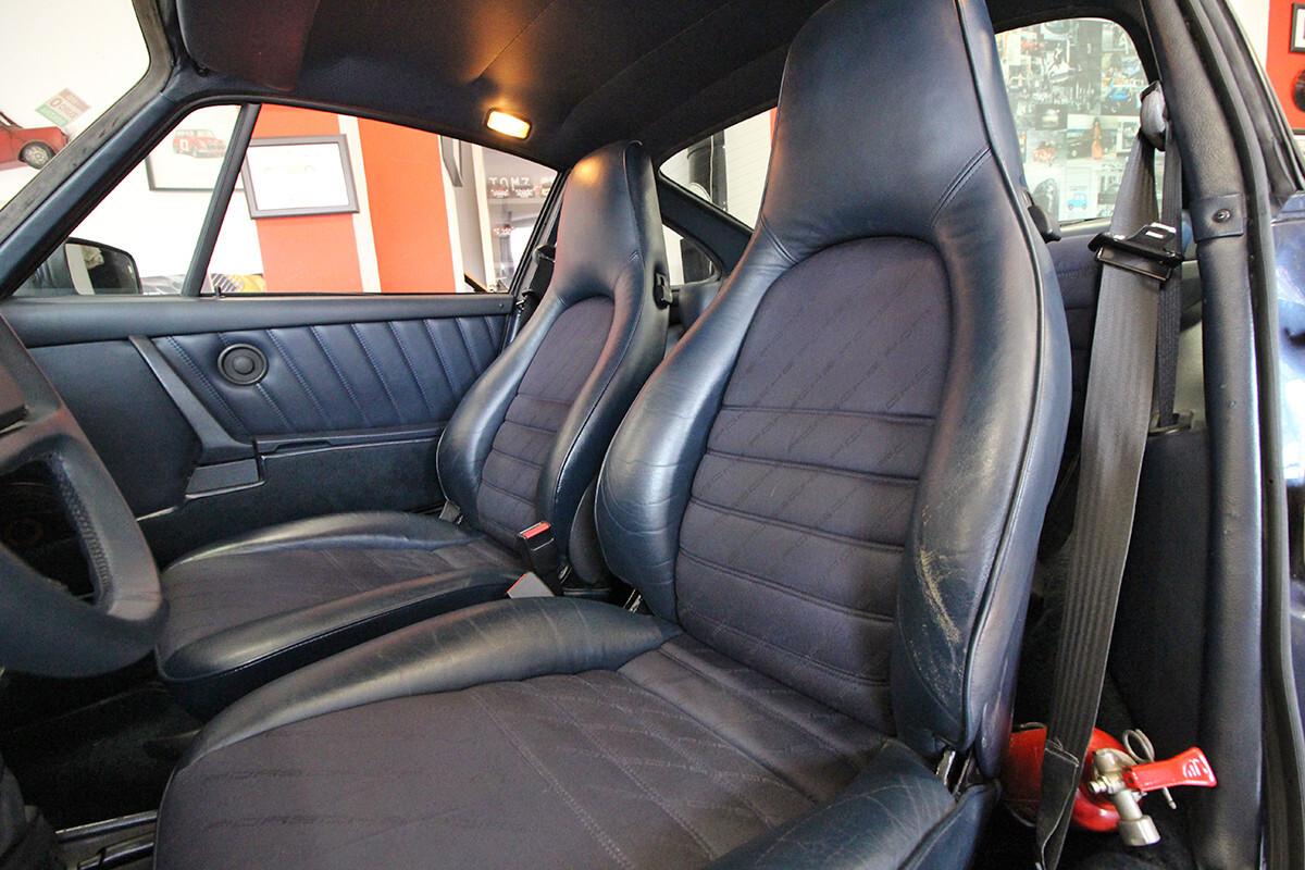 Porsche 911 Carrera 3.2 Coupé