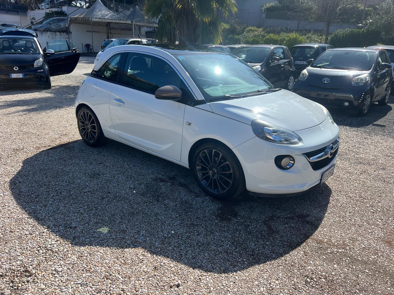 Opel Adam 1.2 70 CV Glam