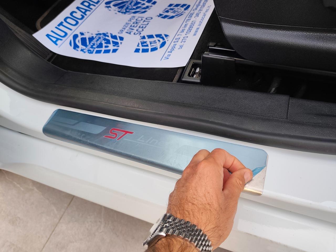 Ford EcoSport 1.5 Ecoblue 100 CV ST-Line Black Edition