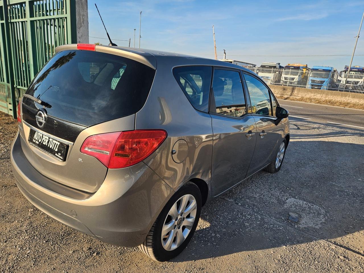Opel Meriva 1.4 Turbo 120CV GPL