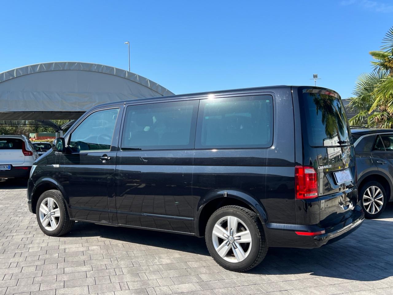 Volkswagen Caravelle 2.0 TDI 150CV DSG PL Comfortline