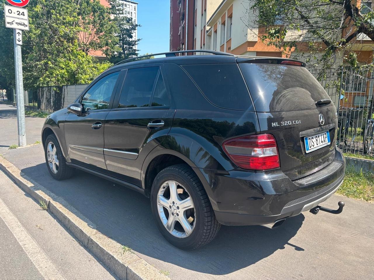 Mercedes-benz ML 320 CDI Chrome