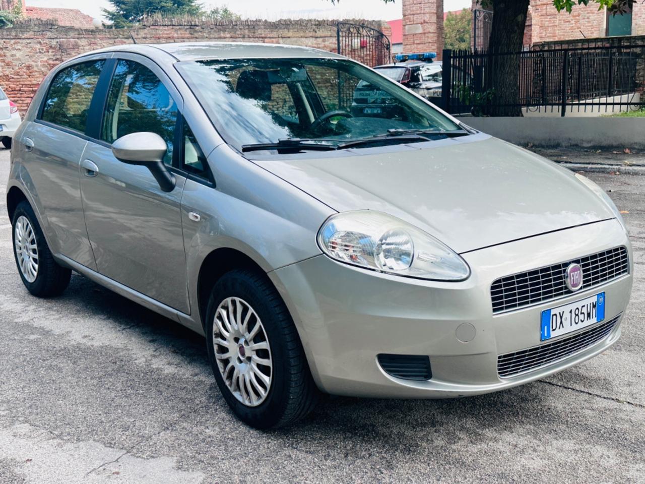 Fiat Grande Punto 1.4 5 Natural Power