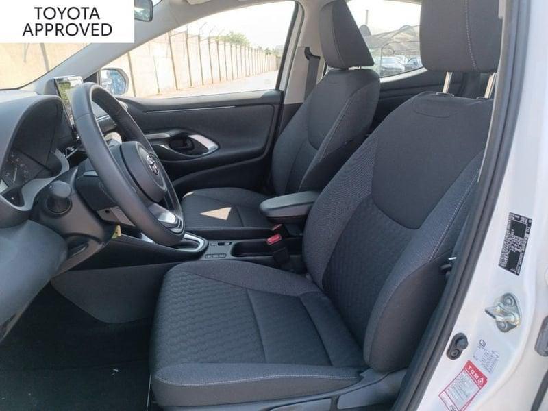 Toyota Yaris 1.5 HYBRID ACTIVE