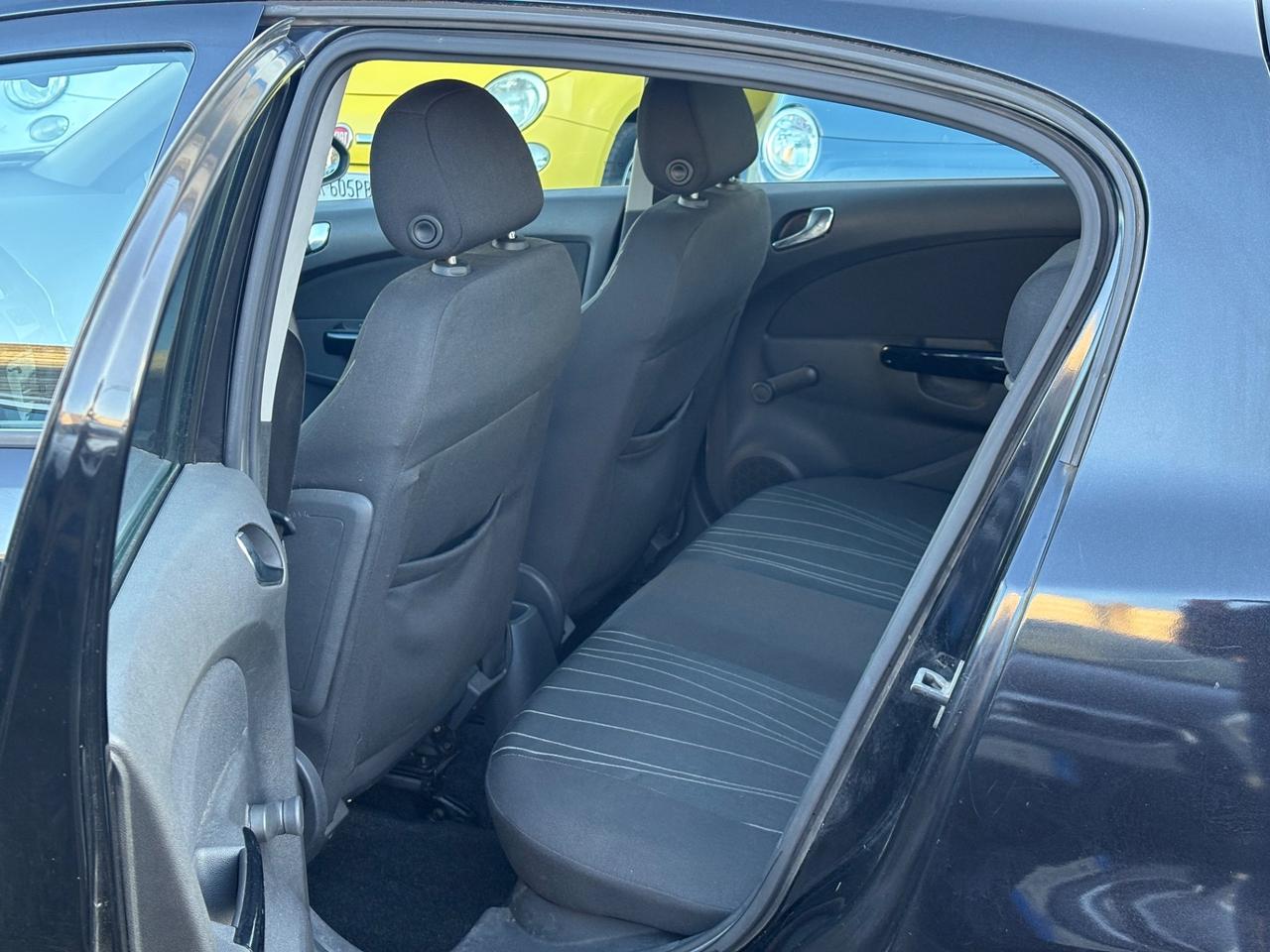 Opel Corsa 1.2 80CV 5 porte GPL-TECH Edition